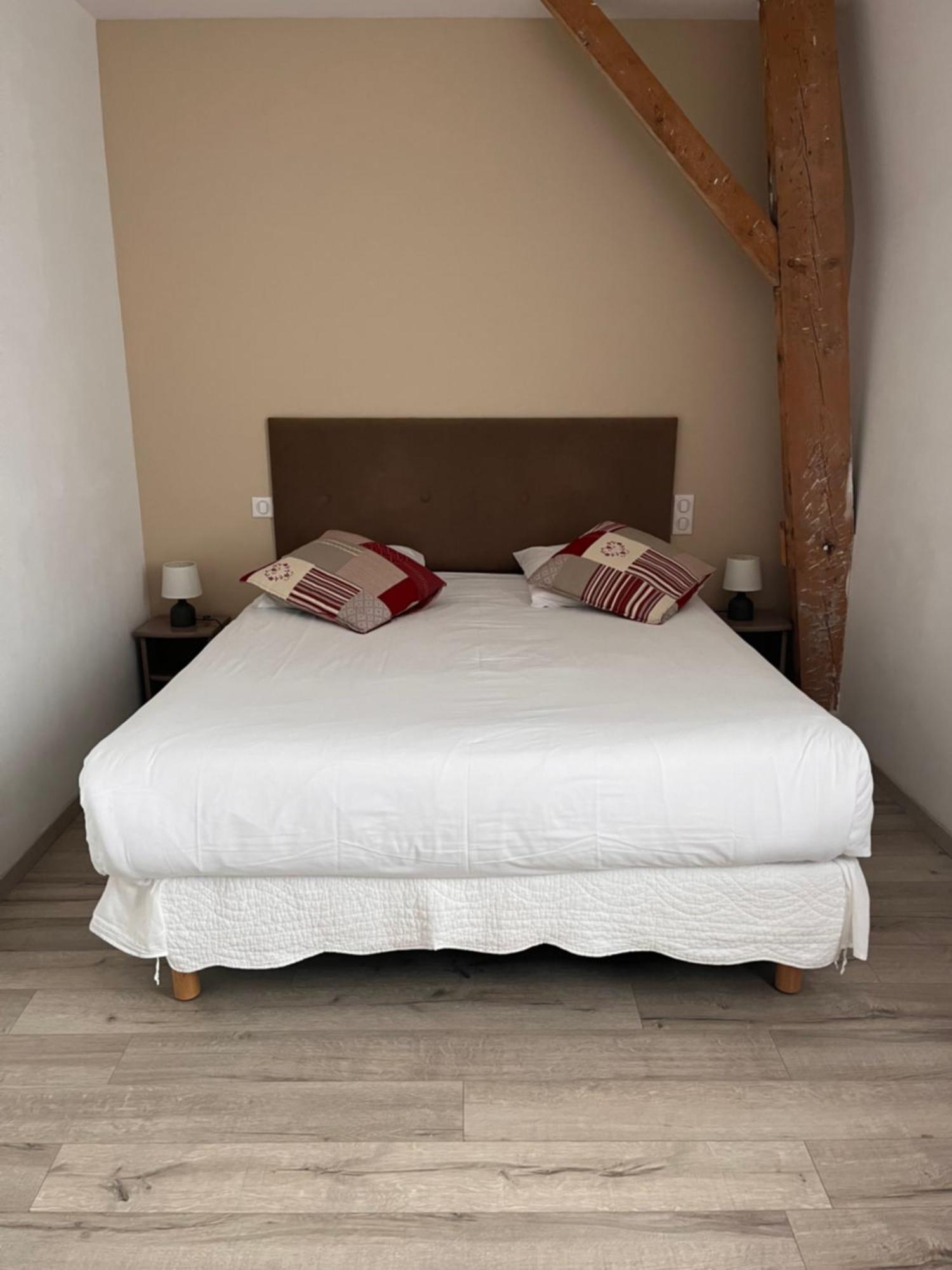 Chambres D'Hotes Noir Lion Peronne  Exterior photo