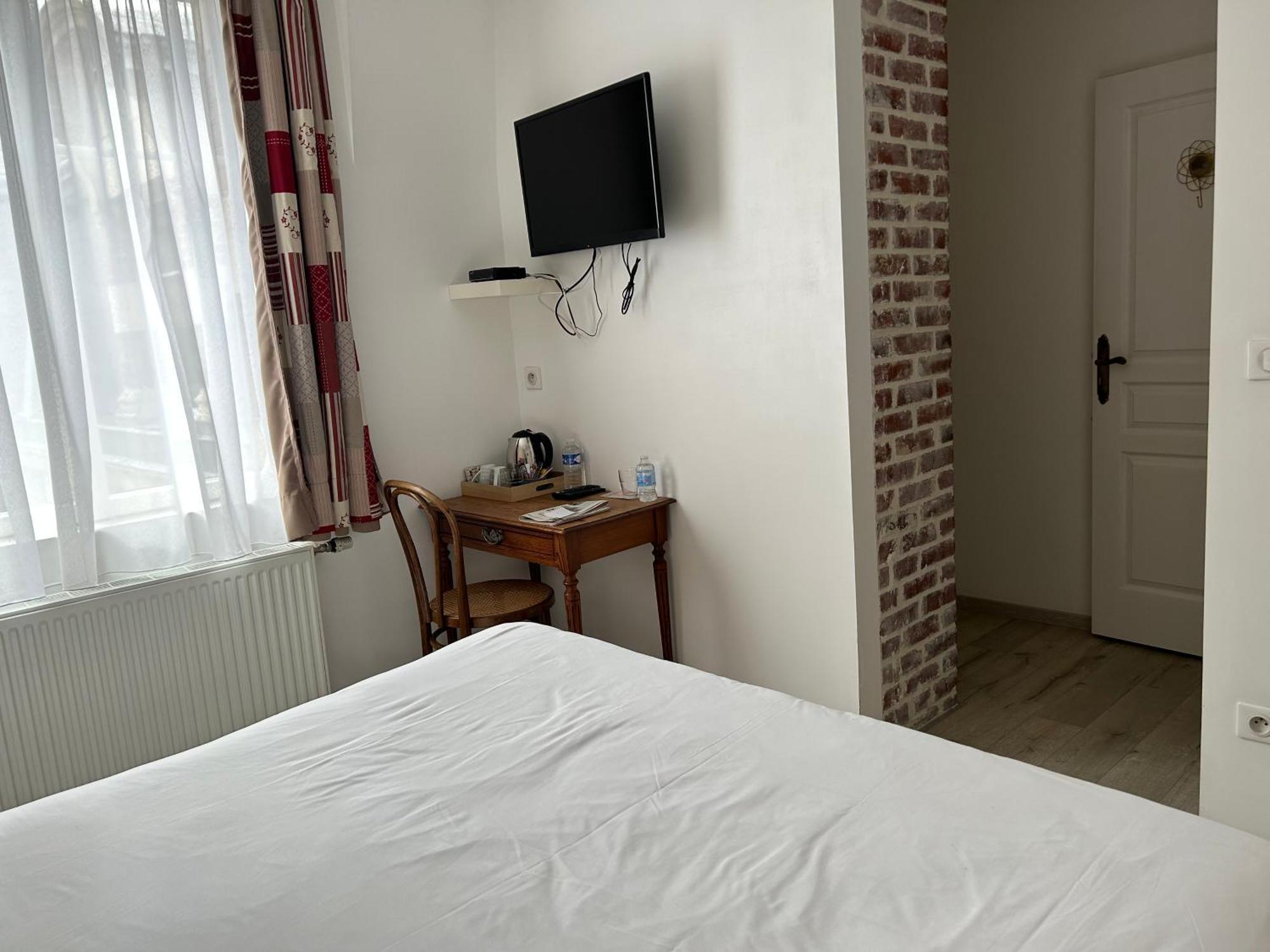Chambres D'Hotes Noir Lion Peronne  Exterior photo